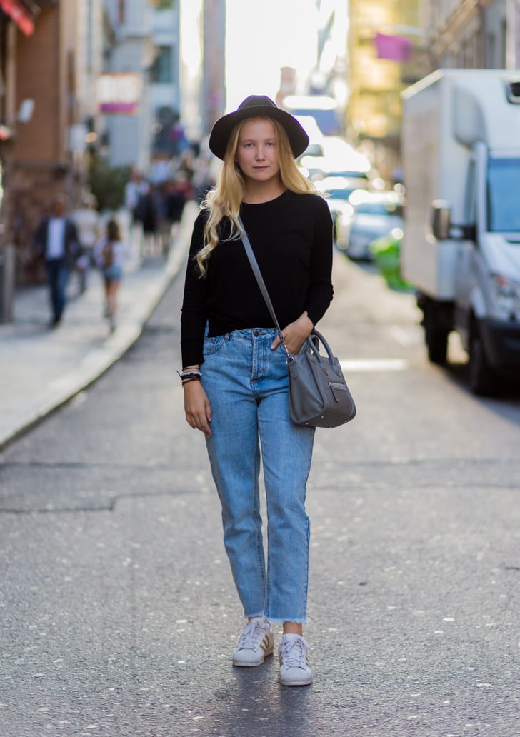 With your basic tee, crossbody bag, and sneakers for running around