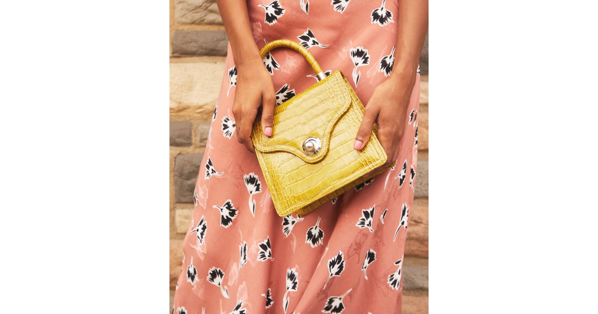 things not to wear to a wedding