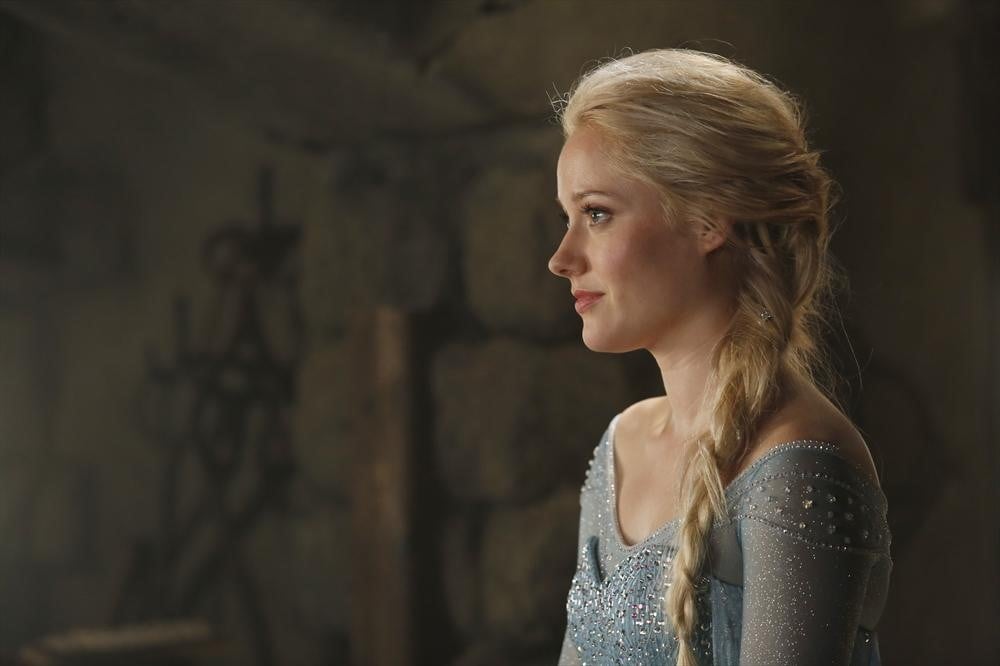 Elsa On Once Upon A Time Tv Characters Beauty Popsugar Beauty Photo 9