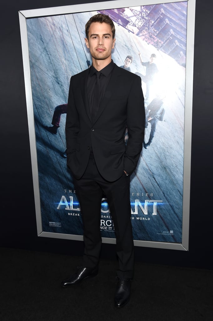 Celebrities at Allegiant NYC Premiere 2016 | Pictures