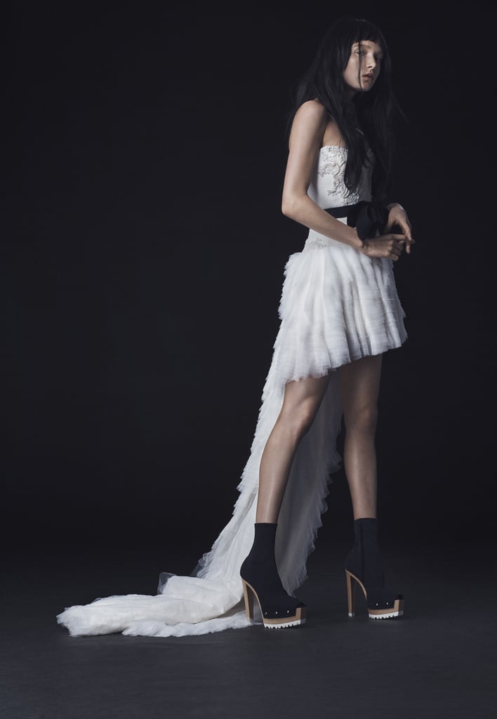 thing brides wear on their leg