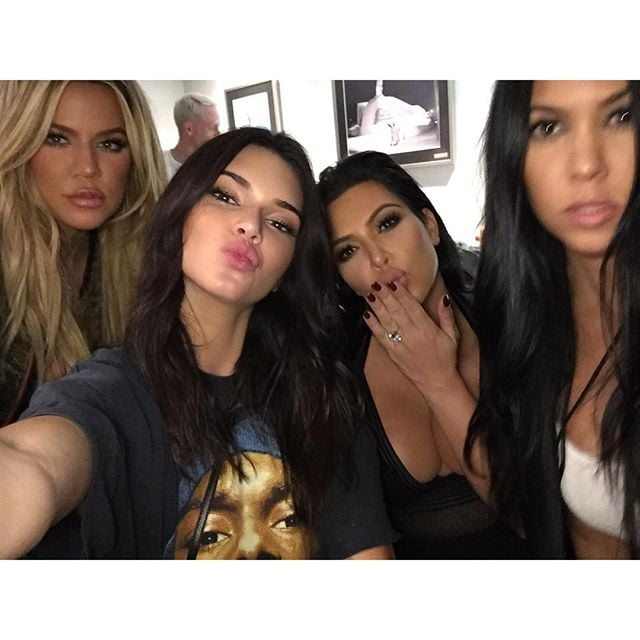 Khloe-Kardashian-Kisses-North-West-Instagram-Picture.jpg