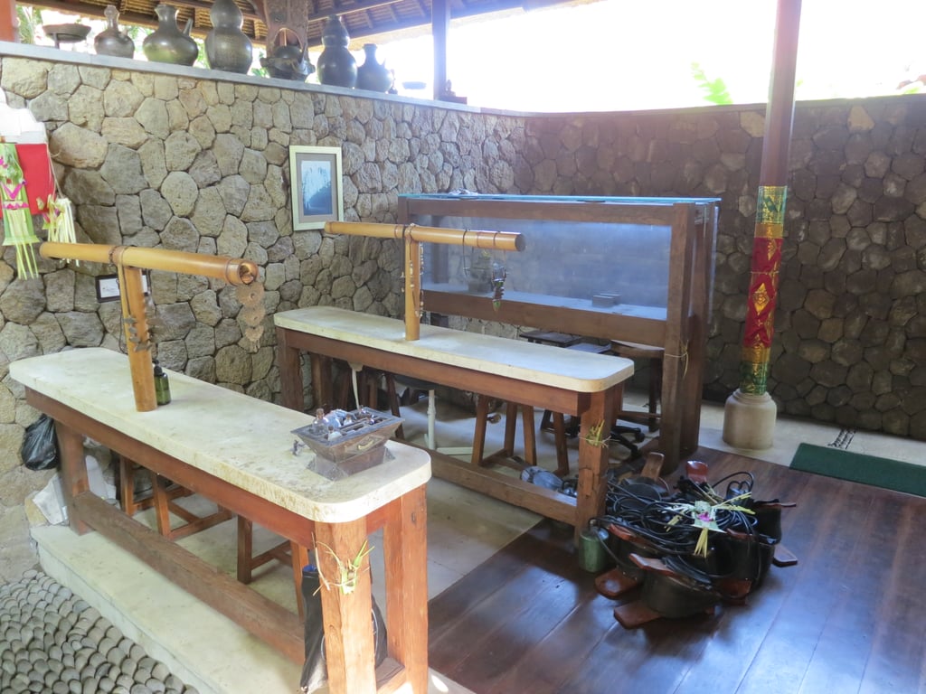 Locally crafted silver jewelry is a part of Bali's shopping culture. I stopped by the Prapen Jewelry and Artifacts on our tour. At this boutique, you can either buy Balinese goods or learn how to make them at workshops (pictured).