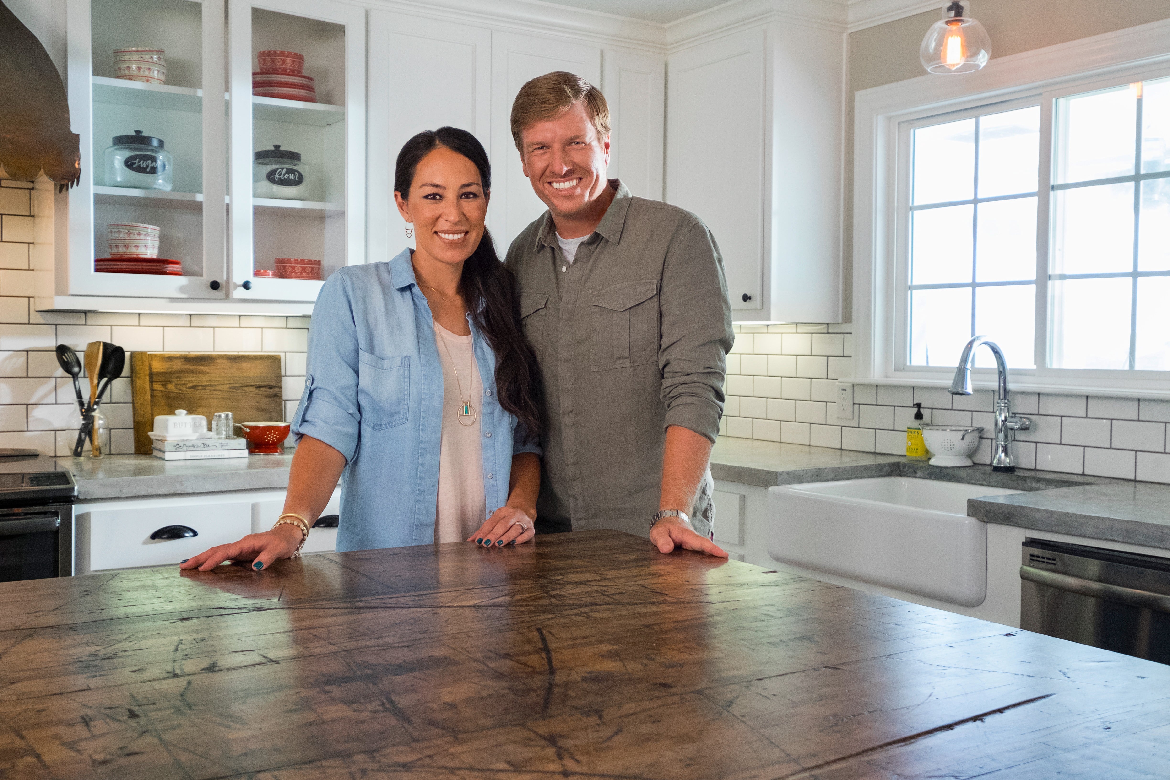 Fixer Upper: Behind the Design Trailer | PS Home