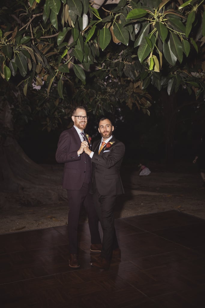 This Rustic Halloween Wedding Is Tastefully on Theme This Rustic Halloween Wedding Is Tastefully on Theme