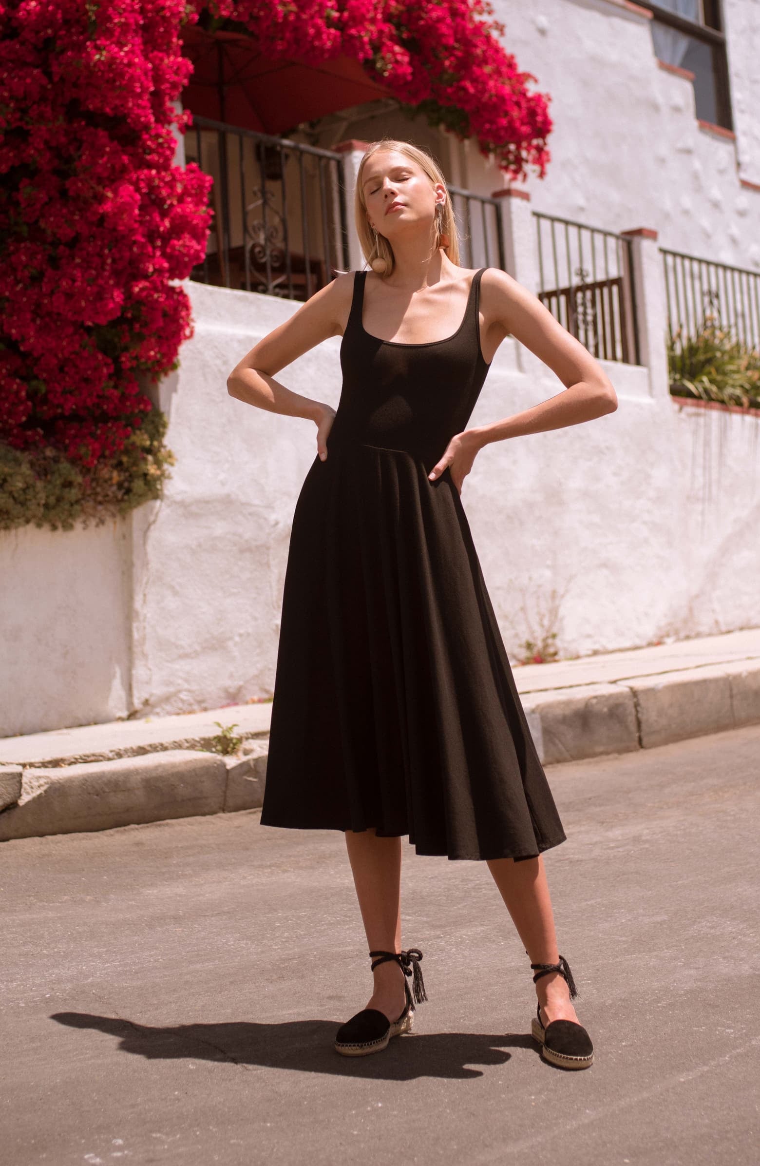Review: Reformation Rou Midi Fit & Flare Dress - Elle Blogs