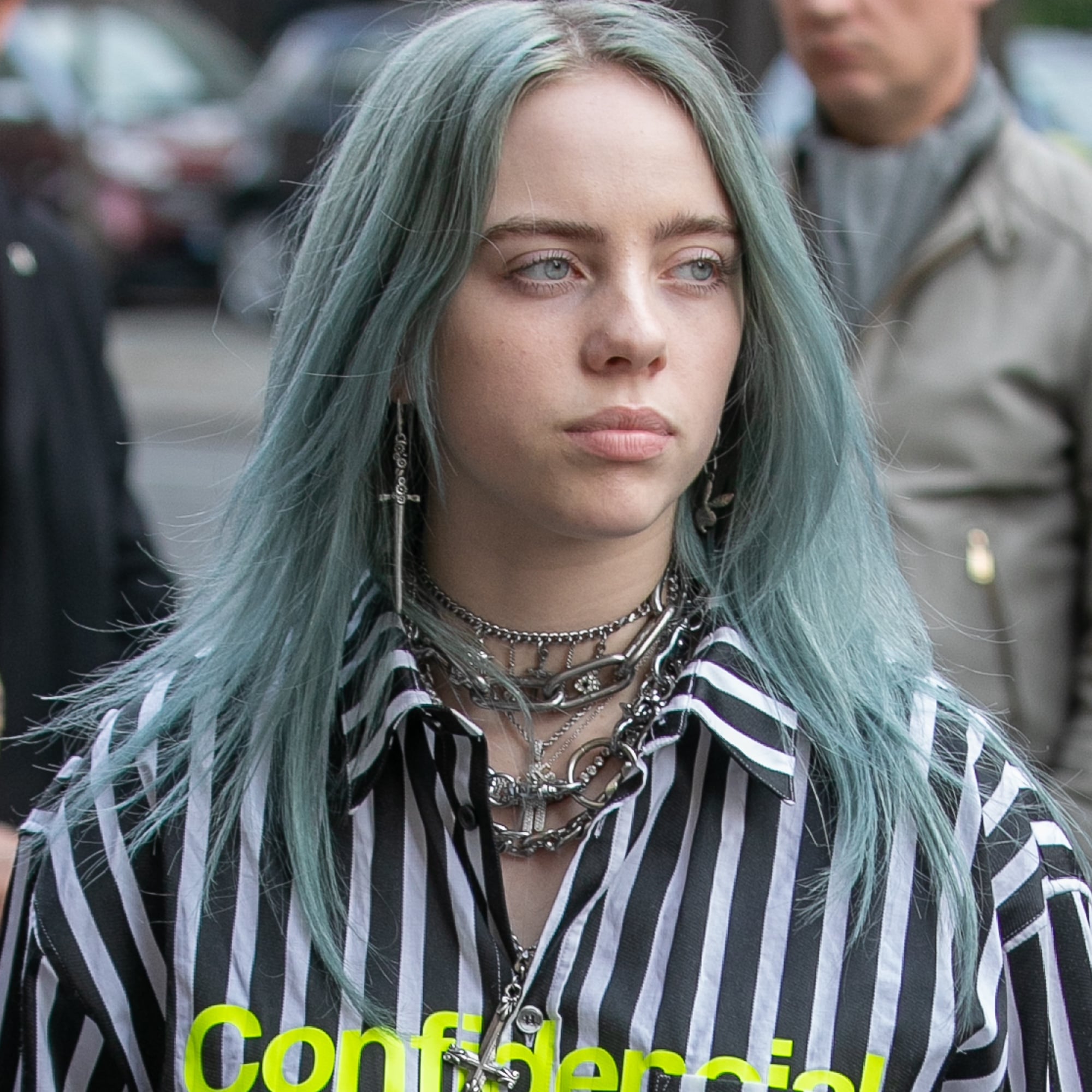 Details 76+ billie eilish new hair latest ceg.edu.vn