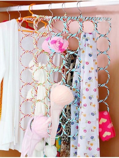 Hole Scarf Hanger's