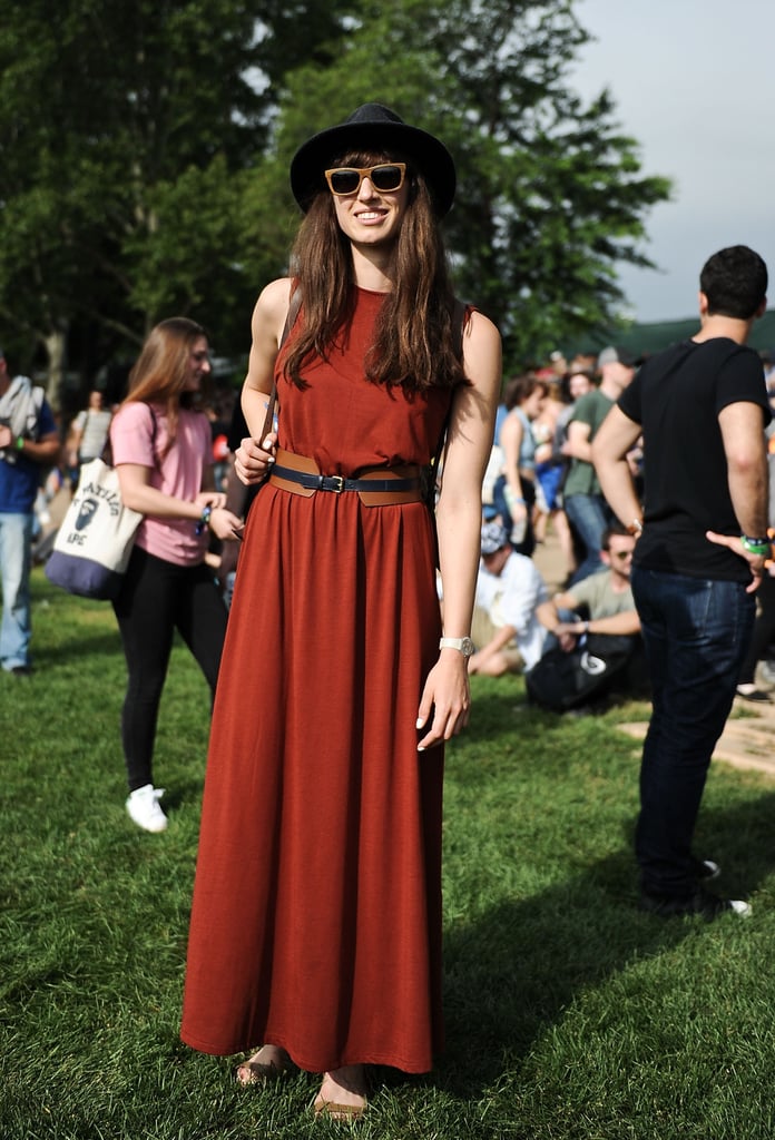 Daytime accessories like a casual belt, hat, and sunglasses helped take this H&M dress to the next level.