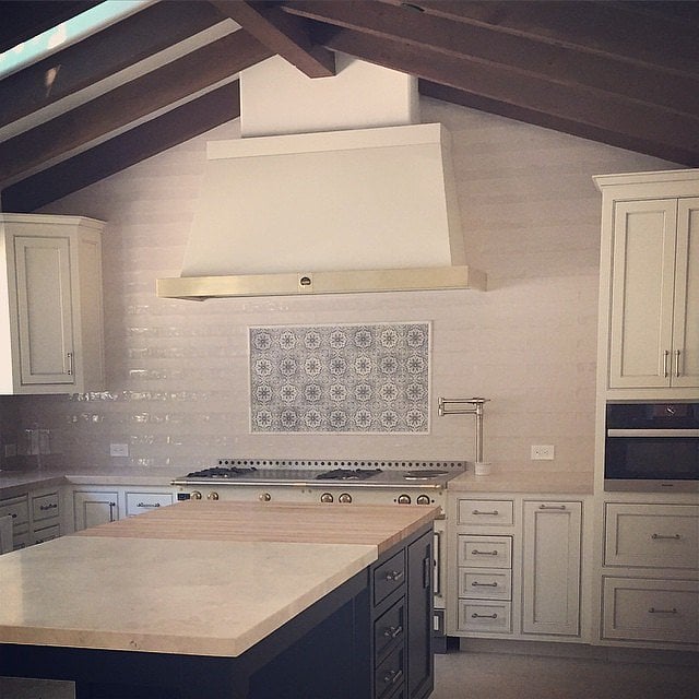 Ayesha And Stephen Curry S New Home Kitchen Popsugar Home Australia