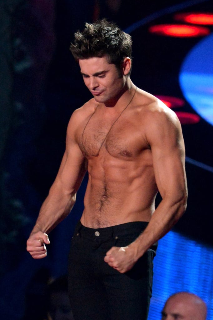 Zac Efron Shirtless at the MTV Movie Awards 2014