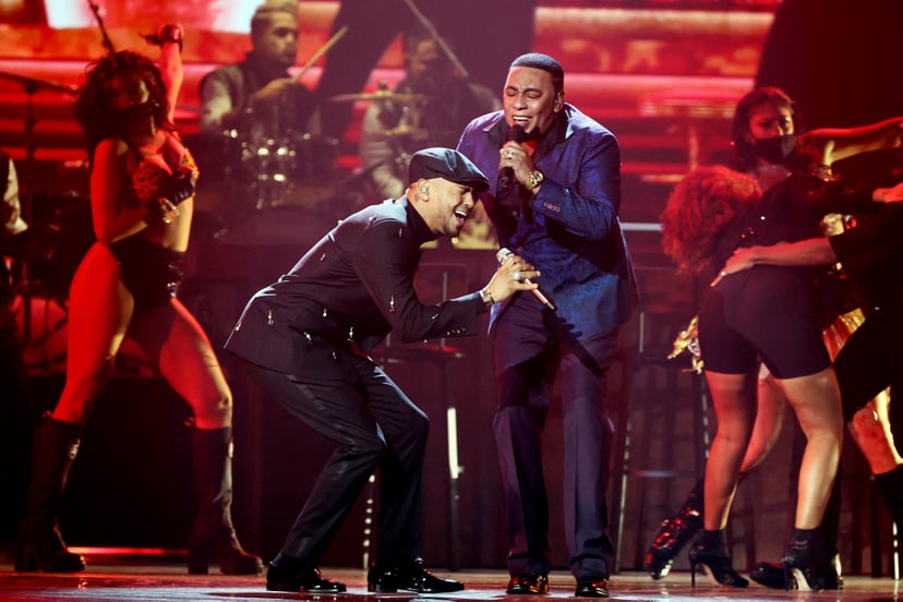 LAS VEGAS, NEVADA - NOVEMBER 18: (L-R) Ozuna and Antony Santos perform onstage during The 22nd Annual Latin GRAMMY Awards at MGM Grand Garden Arena on November 18, 2021 in Las Vegas, Nevada. (Photo by Kevin Winter/Getty Images for The Latin Recording Acad