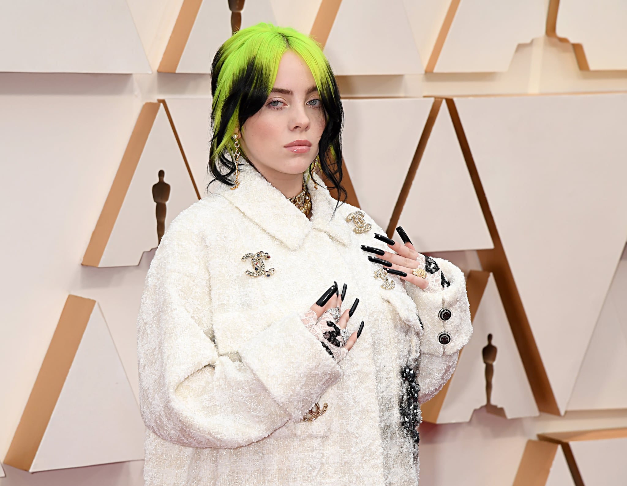 HOLLYWOOD, CALIFORNIA - FEBRUARY 09: Billie Eilish attends the 92nd Annual Academy Awards at Hollywood and Highland on February 09, 2020 in Hollywood, California. (Photo by Jeff Kravitz/FilmMagic)