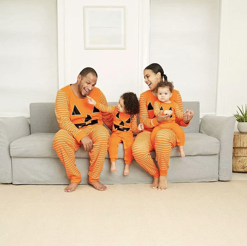 An Adorable Orange Set: Herimmy Family Matching Halloween Jack-O-Lantern Pajamas Set