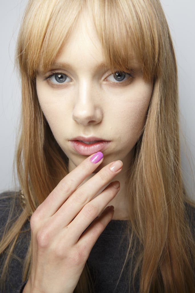 Accent Nail Pointer Finger Trend