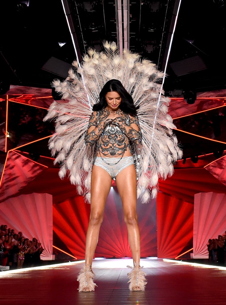 Adriana Lima's Last Victoria's Secret Show 2018