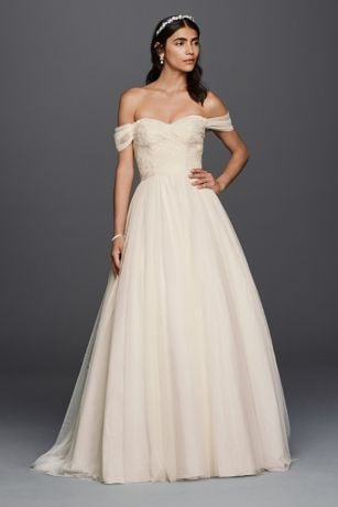 David's Bridal Tulle Beaded Lace Sweetheart Gown
