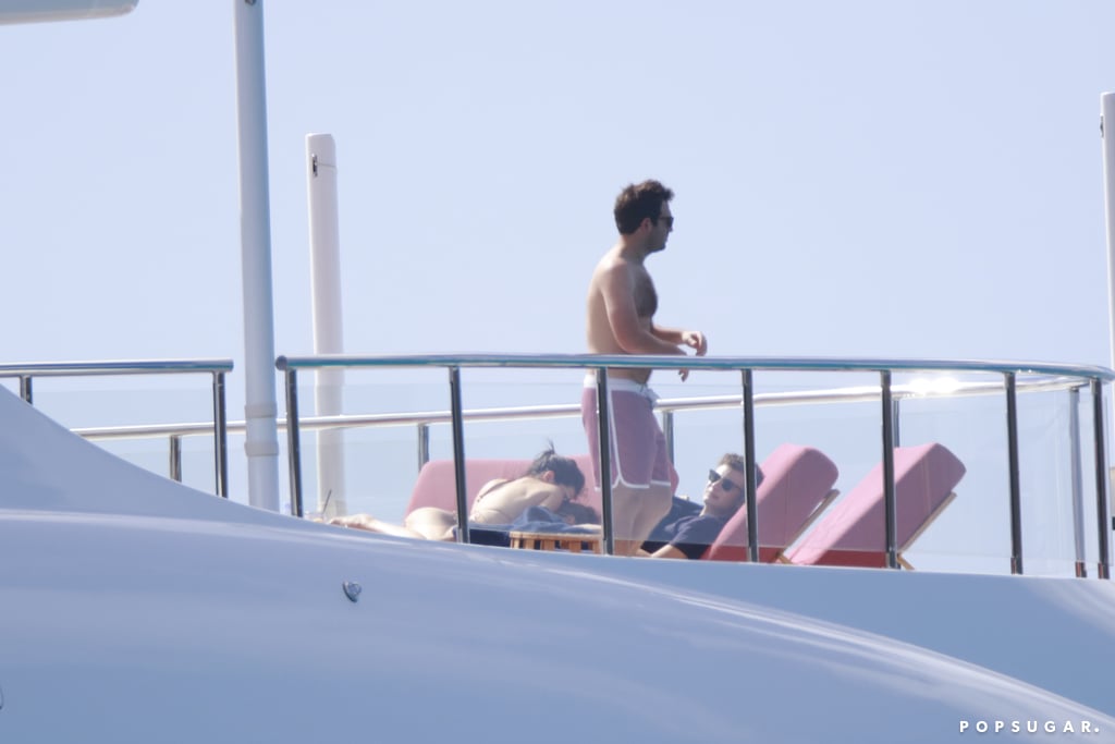 Kendall Jenner And Harry Styles Get Cozy On A Yacht Popsugar Celebrity