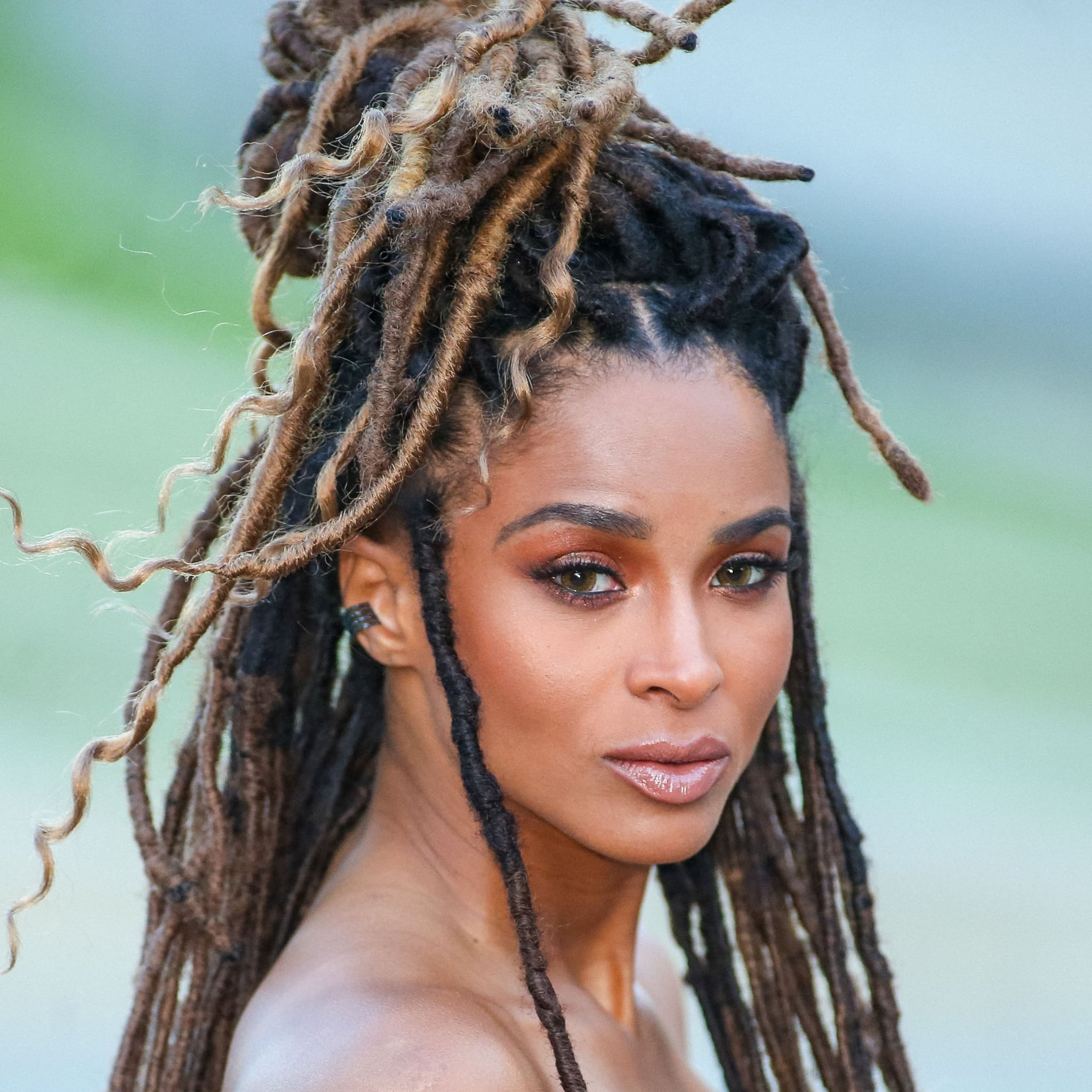 Rihanna S Long Knotless Box Braids Colour 35 15 Protective Hairstyles To Protect Afro Hair This Winter Popsugar Beauty Australia Photo 4