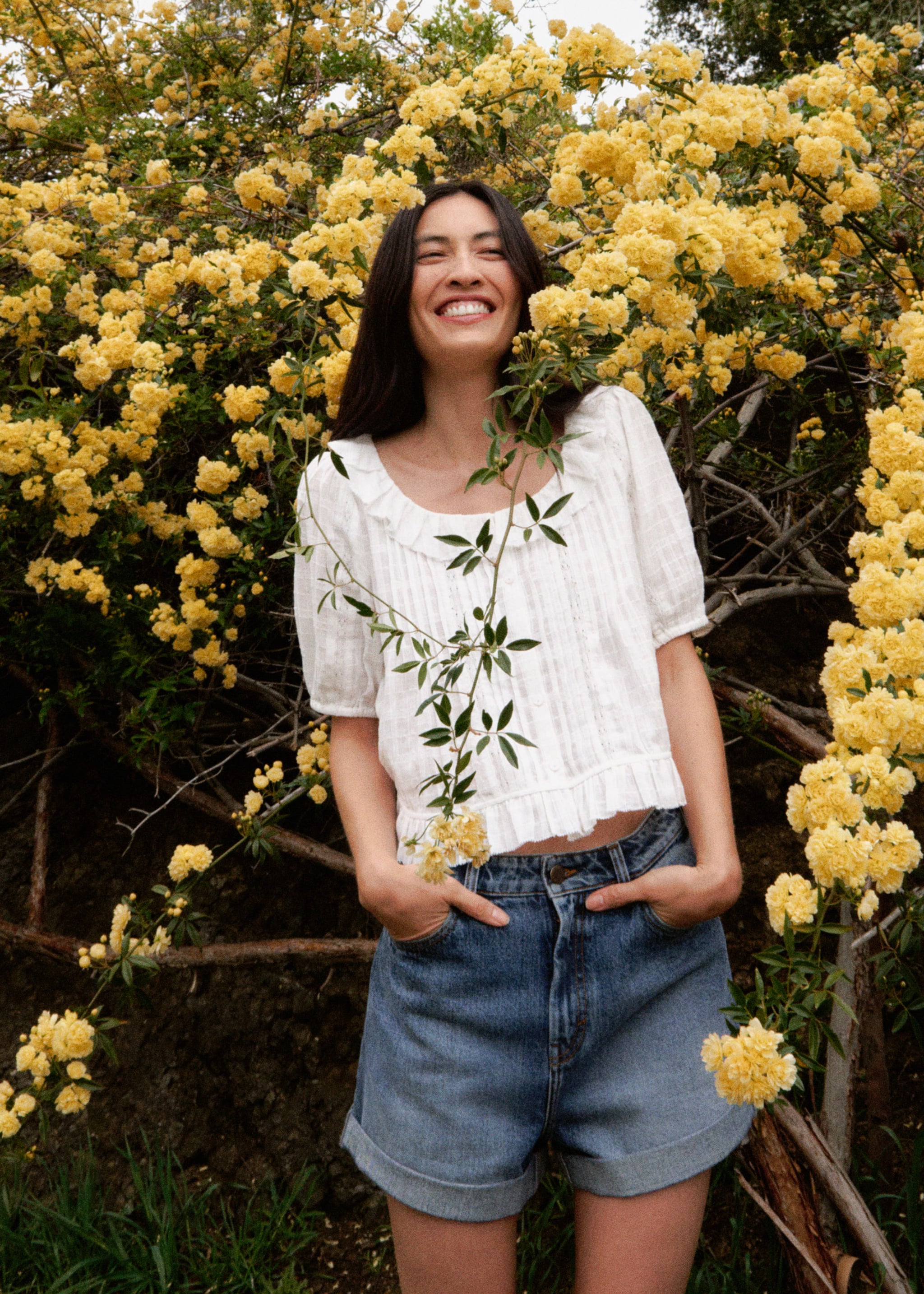 denim shorts rolled hem