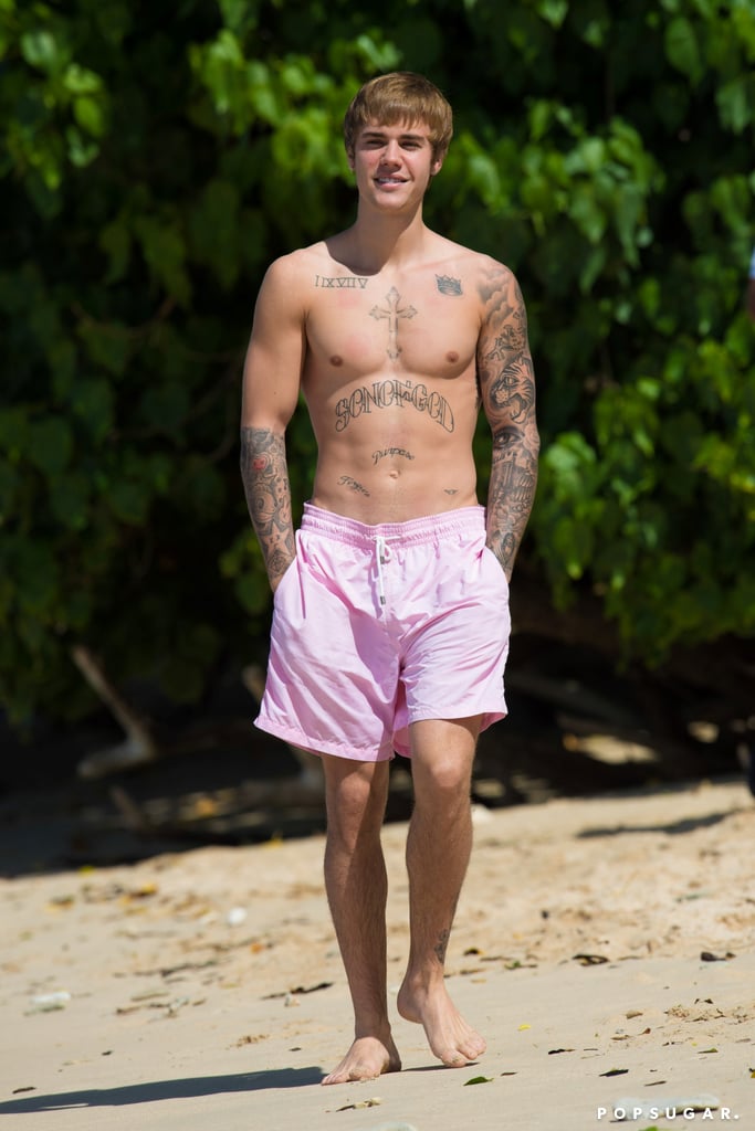 Justin Bieber Shirtless In Barbados Pictures December 2016 Popsugar Celebrity