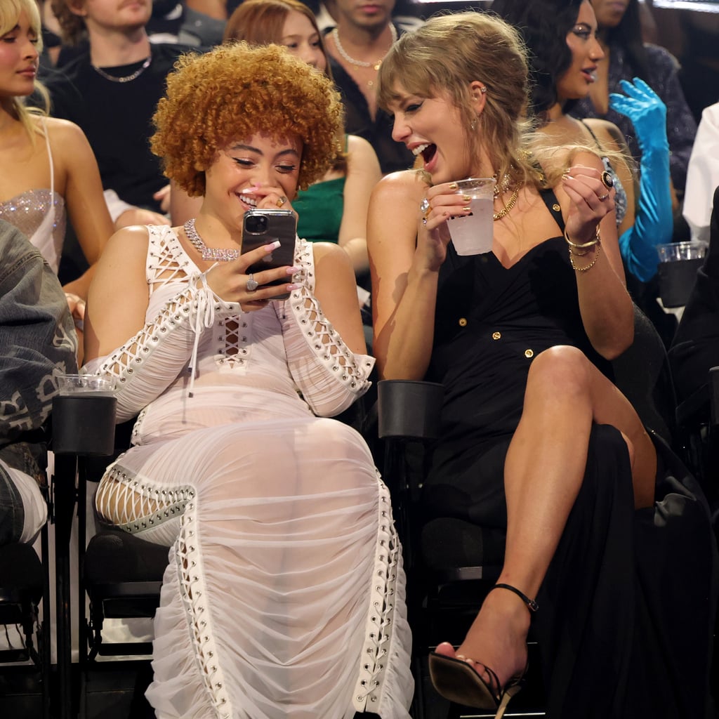 Taylor Swift's VMAs Drink of Choice Isn't What You'd Expect