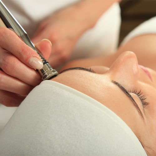 Red Carpet Facial | Video