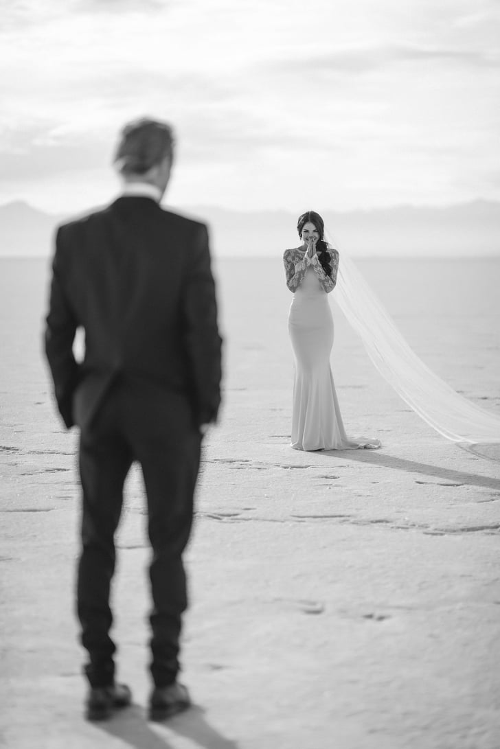 Bride's First Look | Bride and Groom Photo Ideas ...
