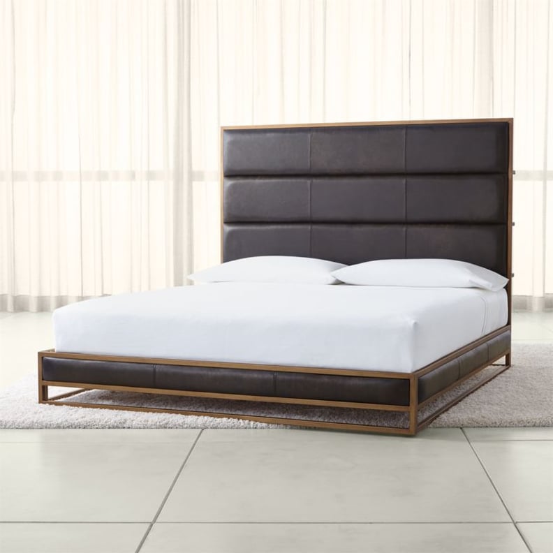 Jafar: Oxford Leather King Bed