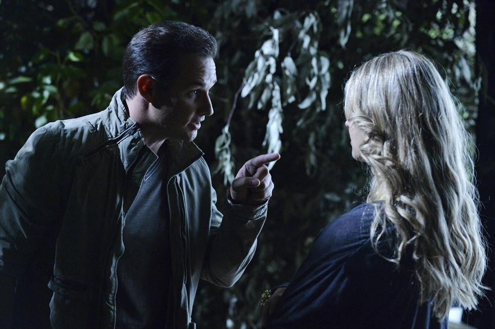 You know who's also back? Ian (Ryan Merriman), and it looks like we're flashing back to the night of Ali's disappearance.
Source: ABC Family