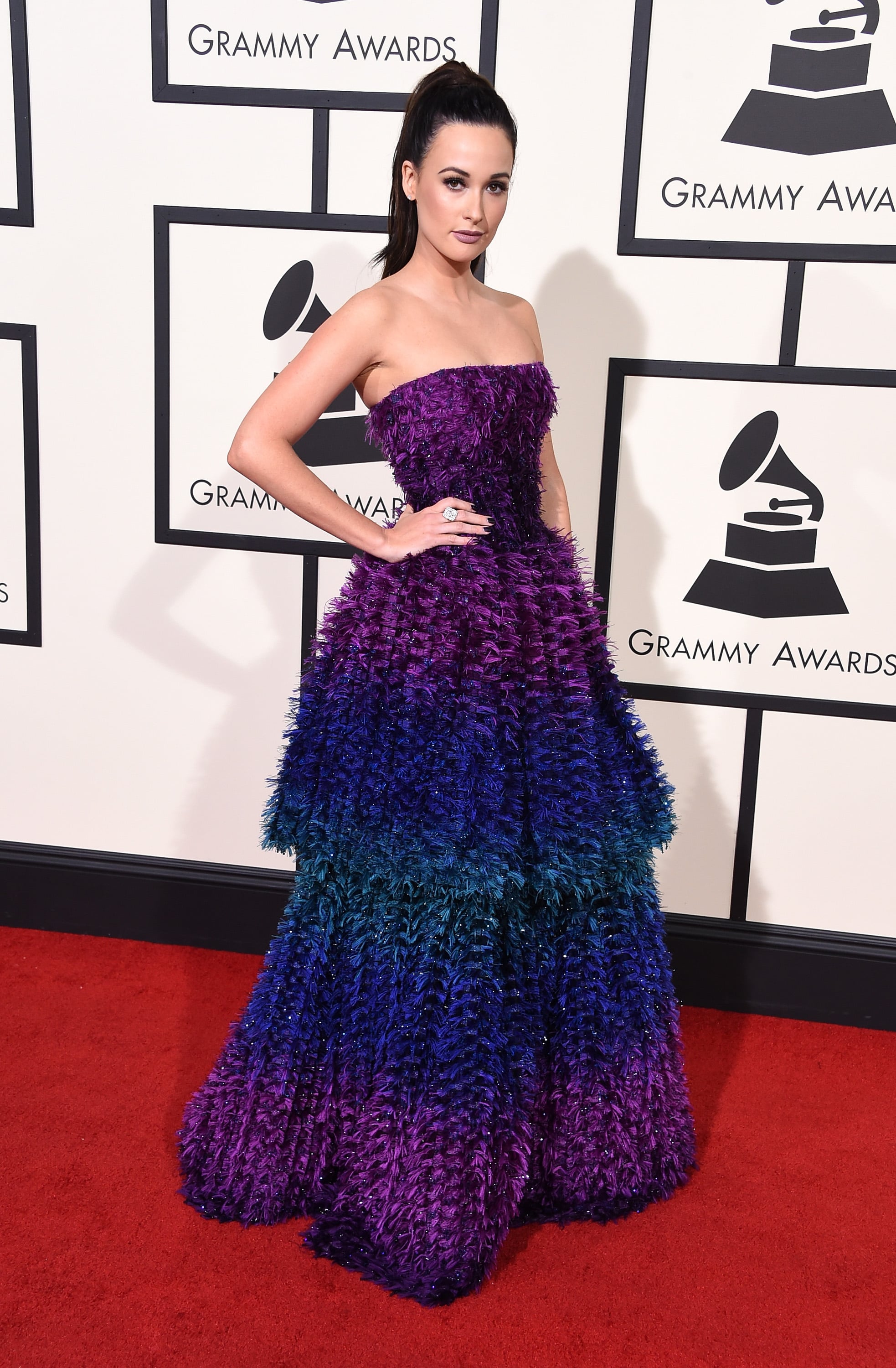 kacey musgraves red carpet