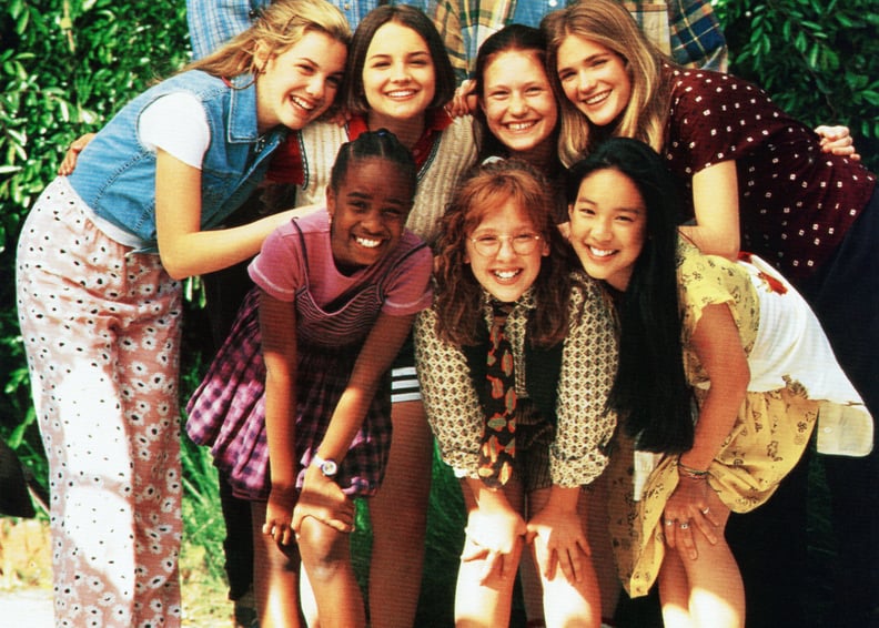 THE BABY-SITTERS CLUB, front from left: Zelda Harris, Stacey Linn Ramsower, Tricia Joe, rear from left: Larisa Oleynik, Bre Blair, Schuyler Fisk, Rachael Leigh Cook, 1995,  Columbia/courtesy Everett Collection