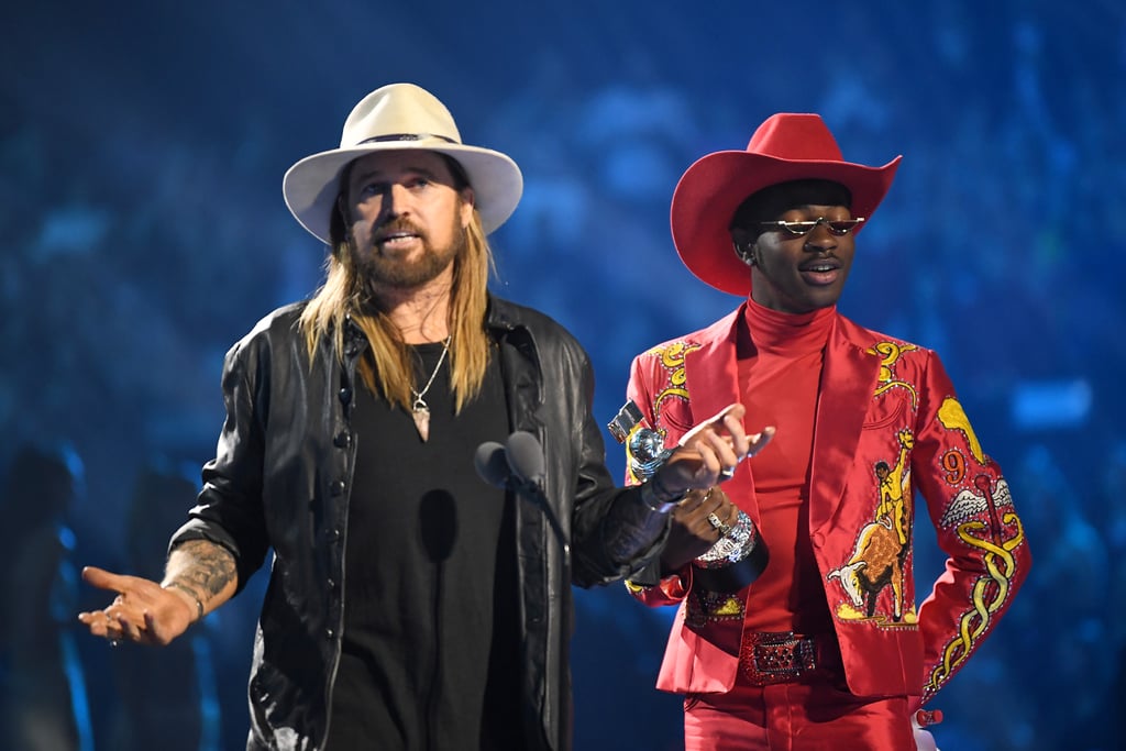 Lil Nas X Takes Out Scroll During MTV VMAs Speech 2019