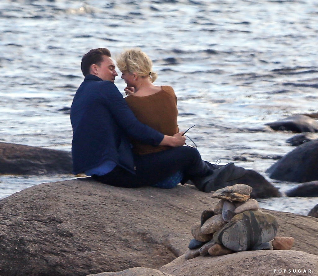 Taylor Swift and Tom Hiddleston Kissing Pictures June 2016
