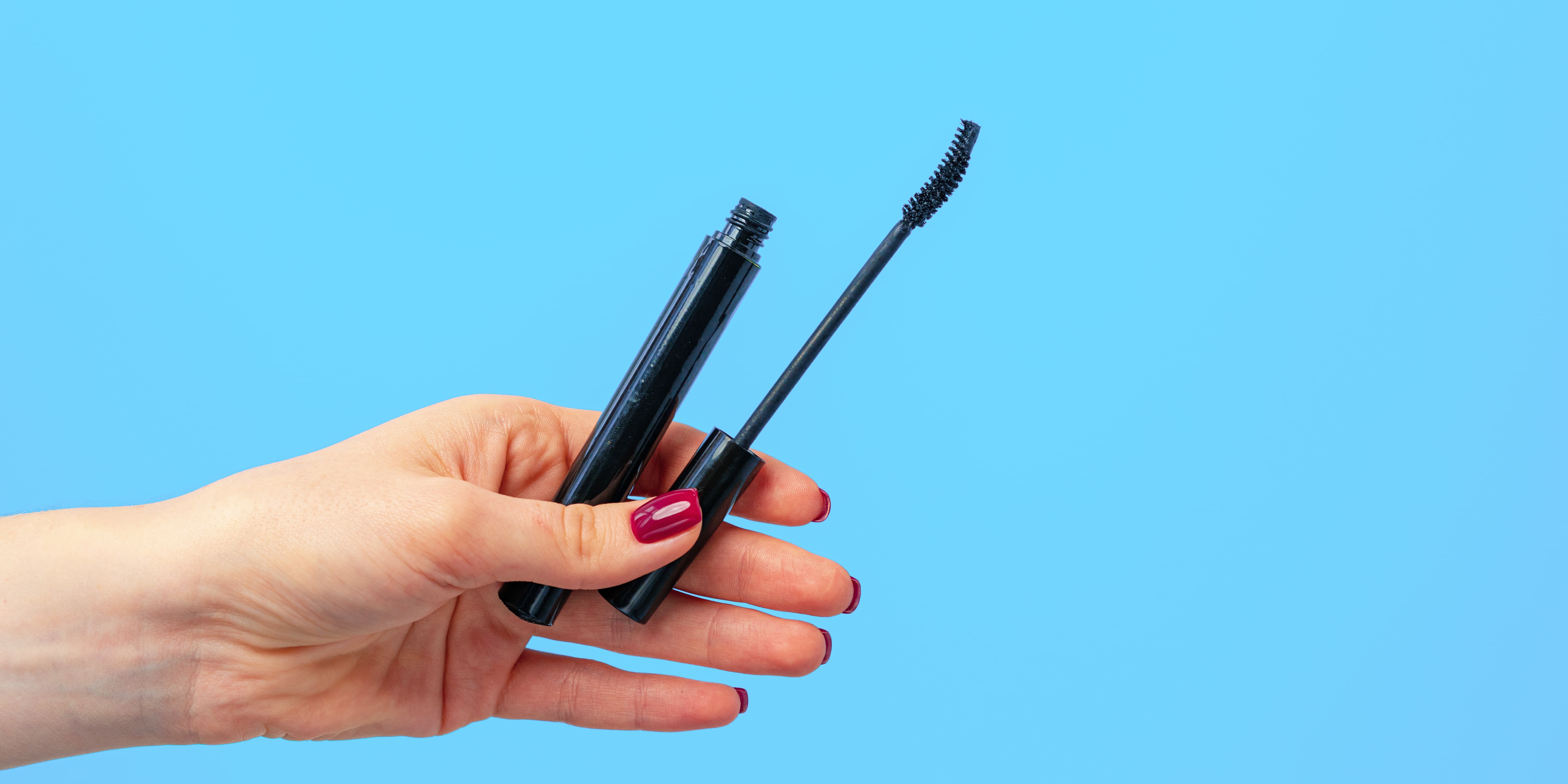TikTok's Vaseline Mascara Hack: Is it Safe? - Vimarsana News