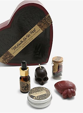 Hot Topic's Til Death Do Us Part Bath Collection