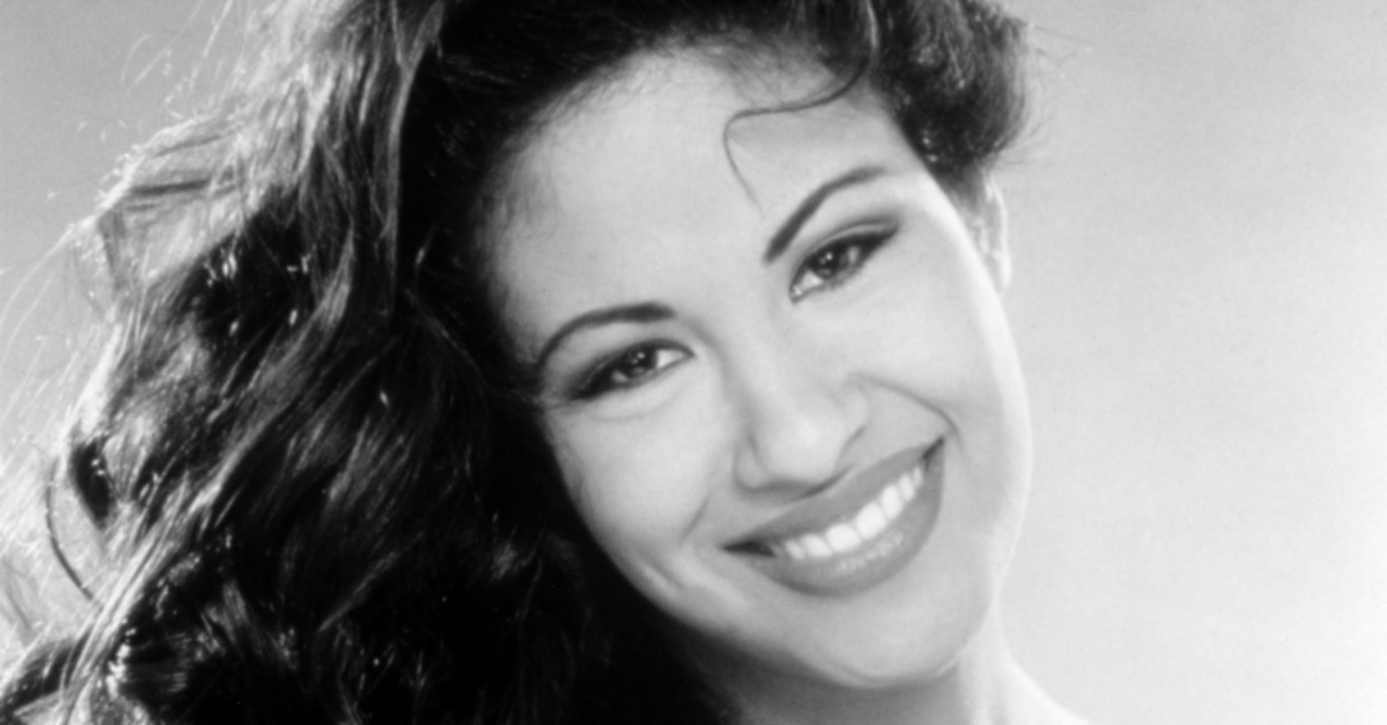 Selena Quintanilla Net Worth POPSUGAR Latina