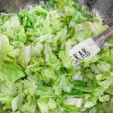 烤梅丽莎的大蒜Iceberg-Salad配方