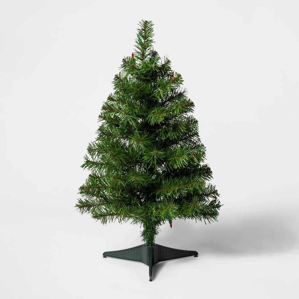 ARTIFICIAL CHRISTMAS TREE PLASTIC CHRISTMAS DECORATIONS FOR GREEN MINIATURE TREE
