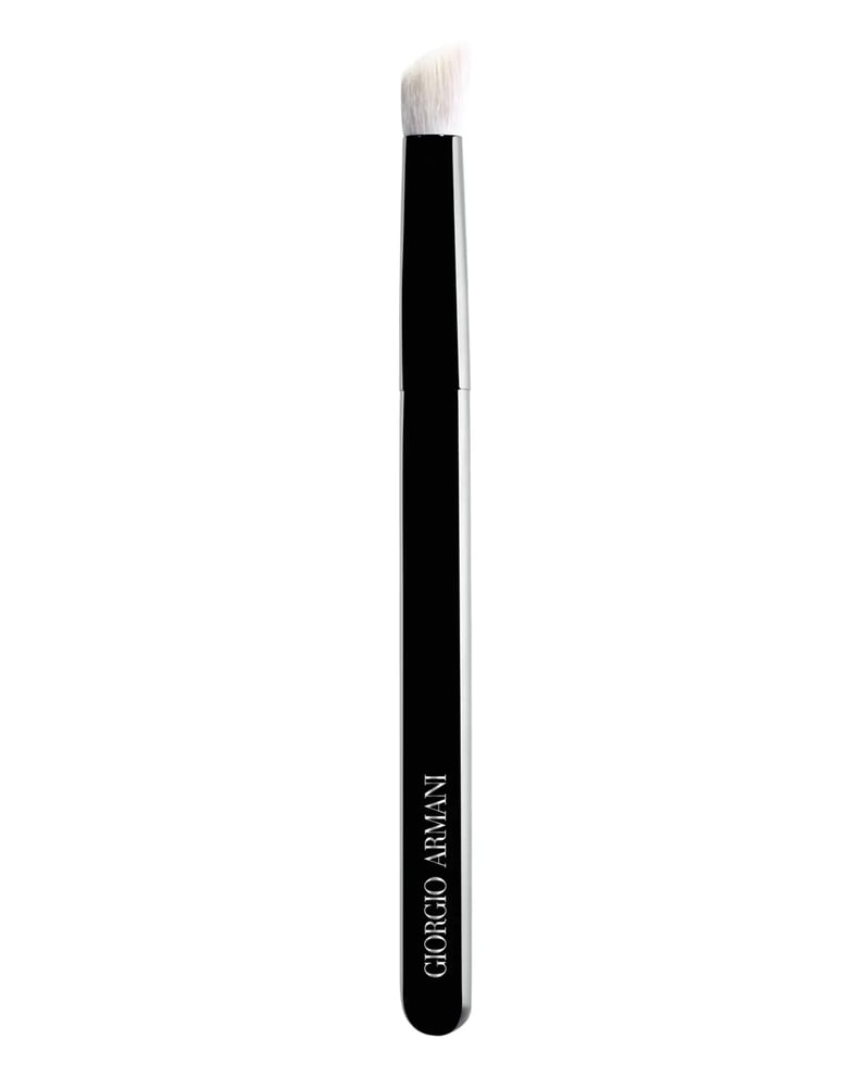 Best Crease Eyeshadow Brush: Giorgio Armani Large Maestro Contouring Eye Brush