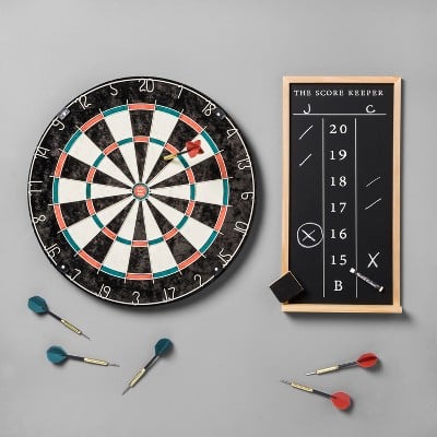 Dartboard Set and Scoreboard