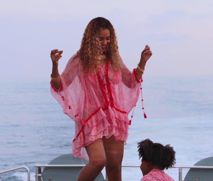 Beyoncé and Blue Ivy in Pink Cover-Ups 2018