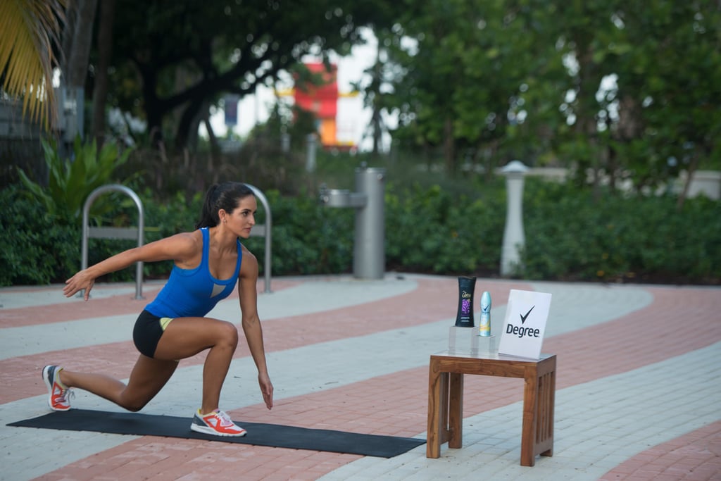 Runner's Lunge With Knee Drive