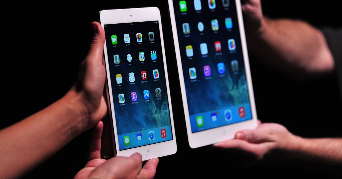 how to make video screen bigger on ipad