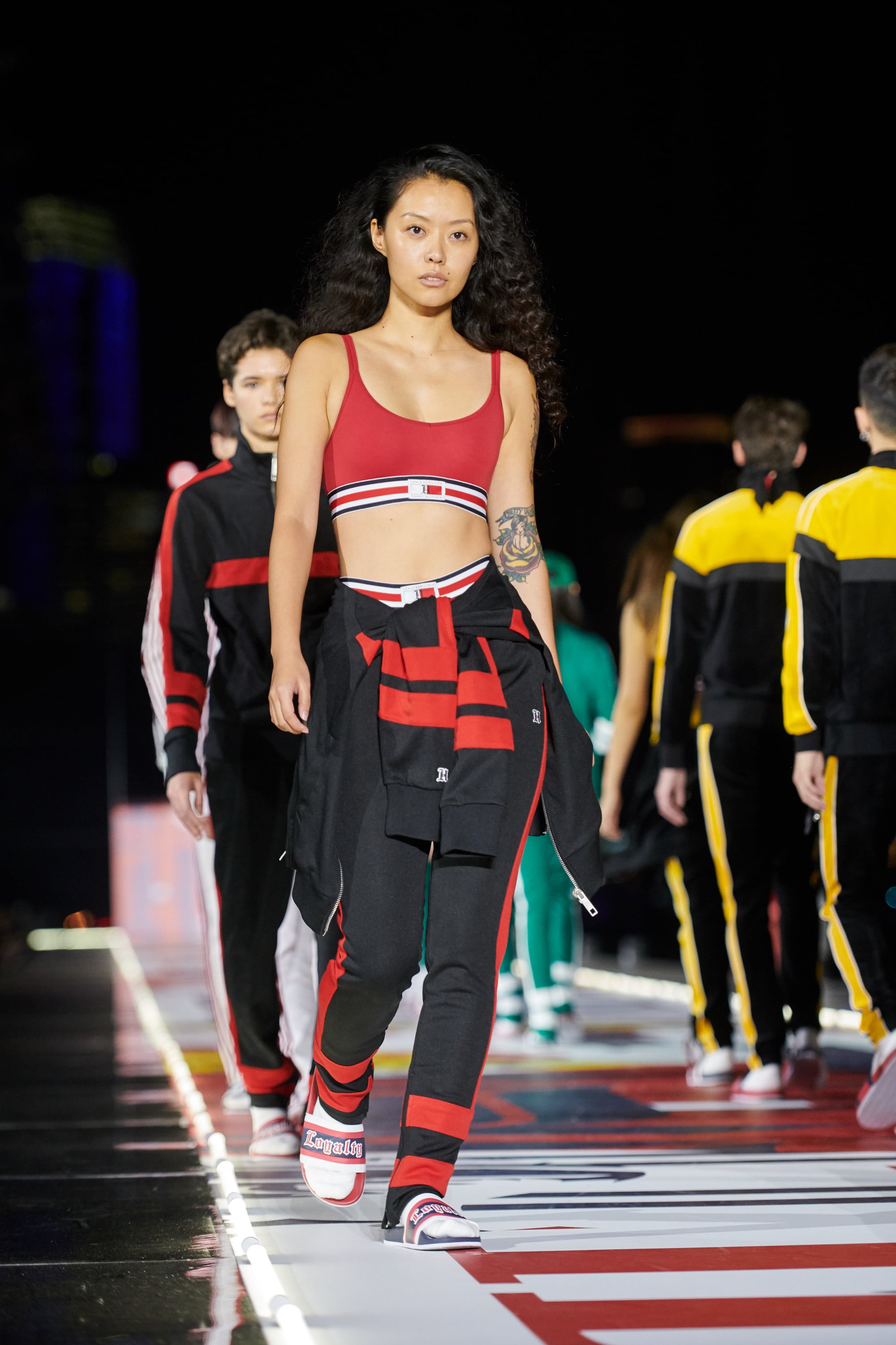 Hailey Baldwin Opens Tommy Hilfiger Fashion Show in Shanghai in a Sporty Red  Hot Ensemble