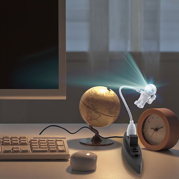 Astronaut USB Light