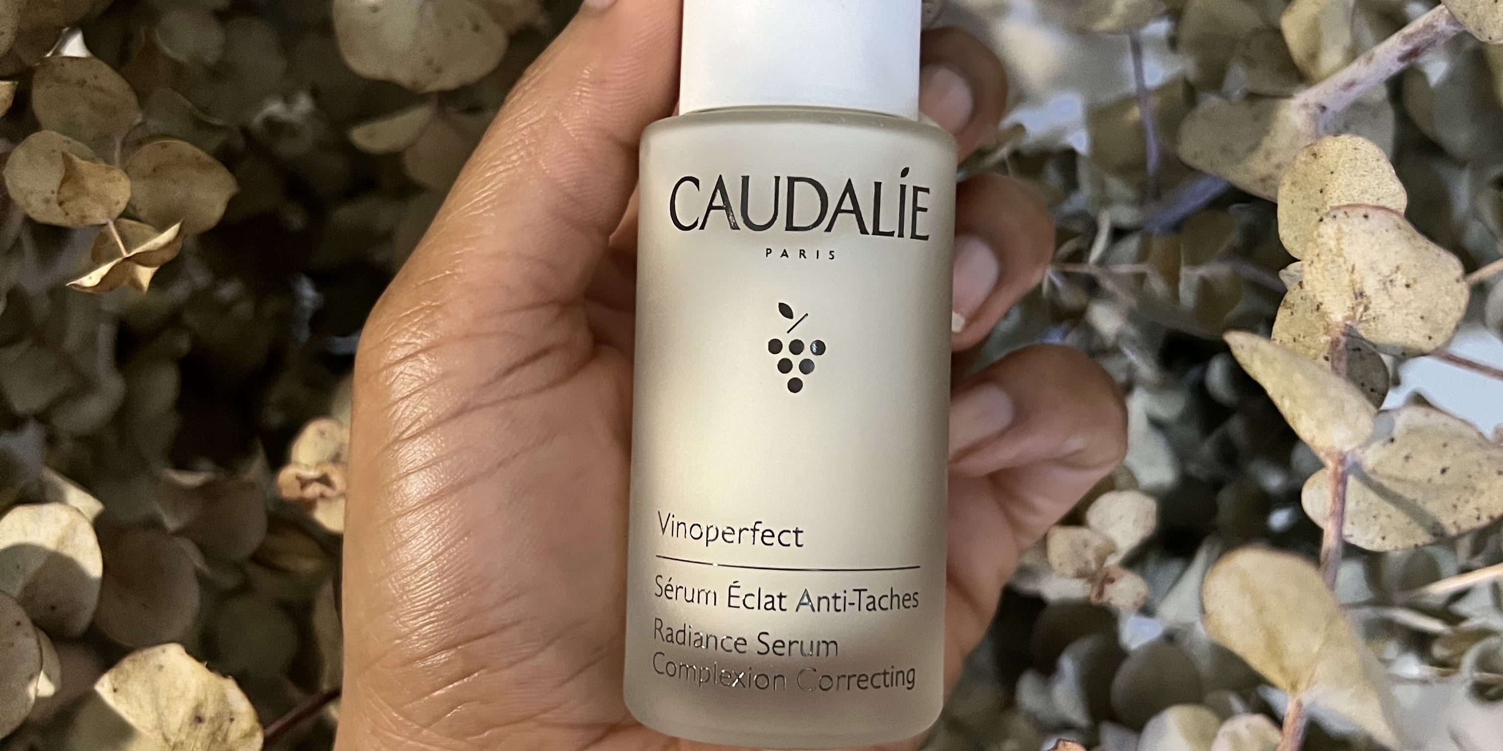 Mesmerizing Caudalie Serum Vinoperfect Background in 4K