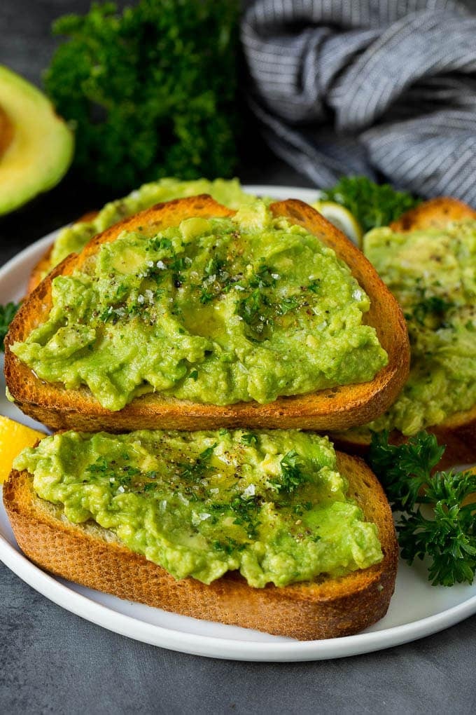 Toddler Lunch Idea: Avocado Toast Recipe