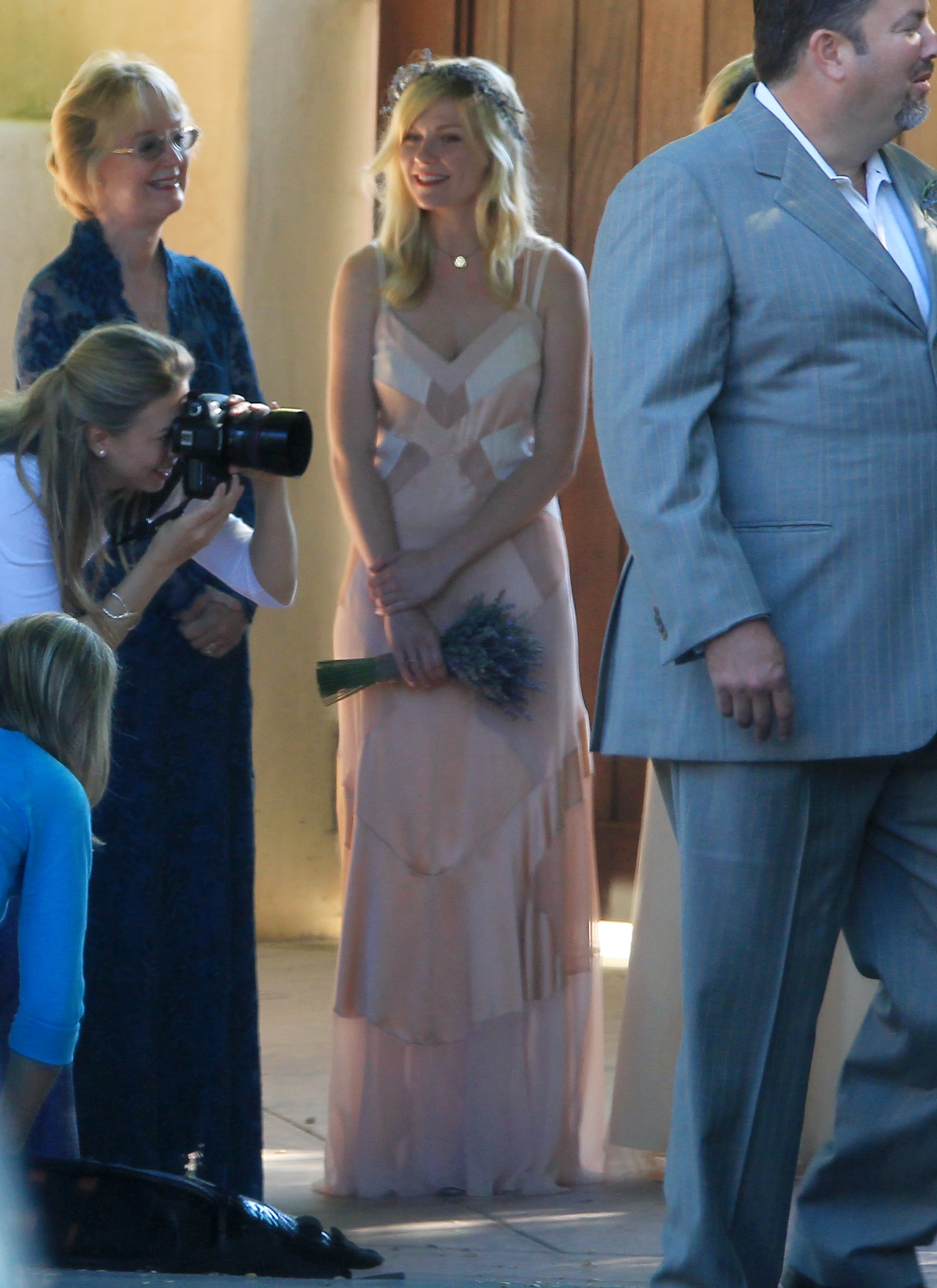 Kirsten Dunst Held A Bouquet At Her Friend Molly S July 2012 Wedding Kirsten Dunst Plays The Role Of Maid Of Honor At A Friend S Wedding Popsugar Celebrity Photo 5