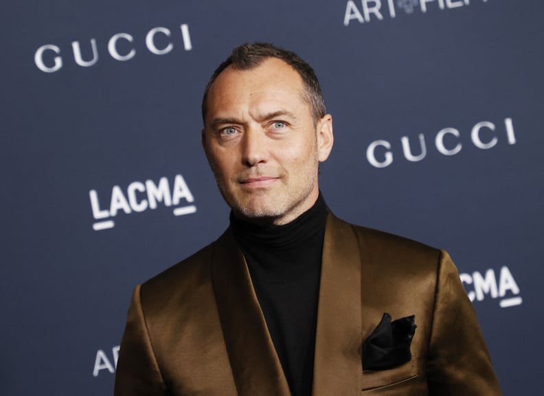English actor Jude Law attends the 11th Annual LACMA Art+Film Gala at Los Angeles County Museum of Art in Los Angeles, California, on November 5, 2022. (Photo by Michael Tran / AFP) (Photo by MICHAEL TRAN/AFP via Getty Images)